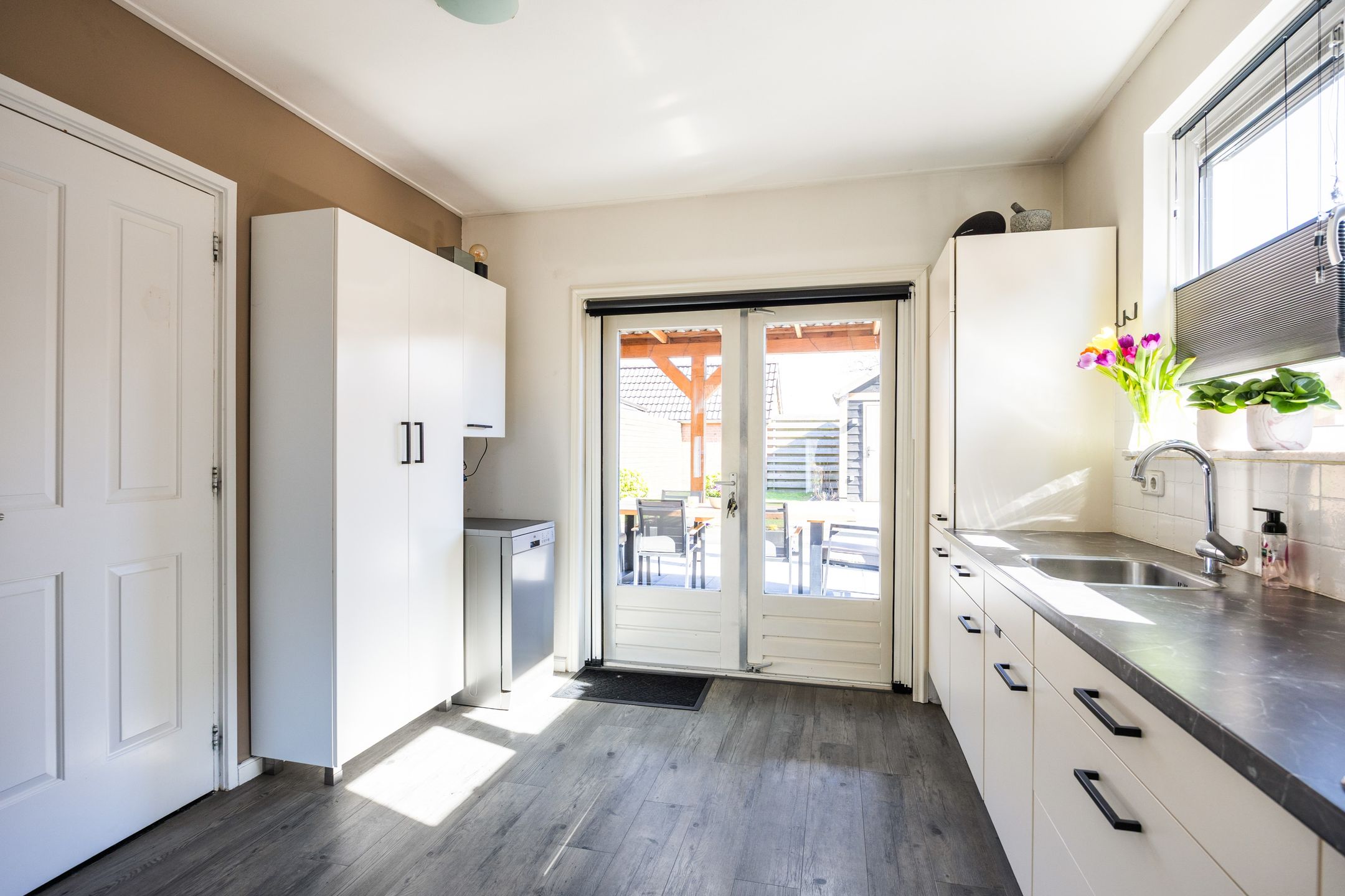 Photo 21 of Hoofdweg 31