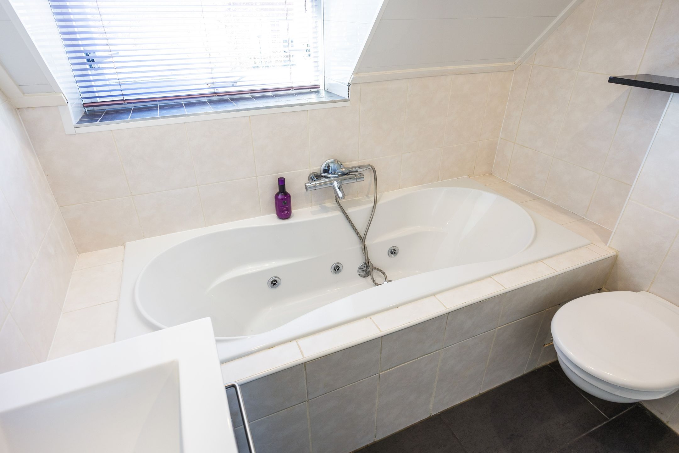 Photo 36 of Hoofdweg 31