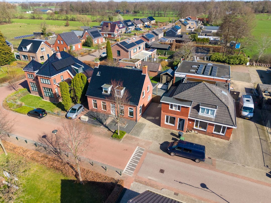 Photo 7 of Hoofdweg 31