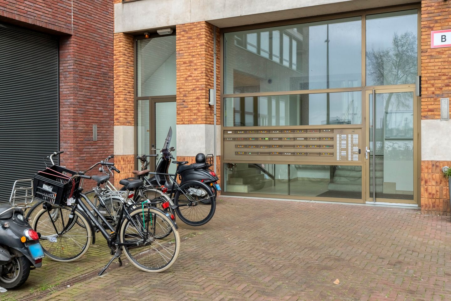 Foto 29 van Loods Holland 61