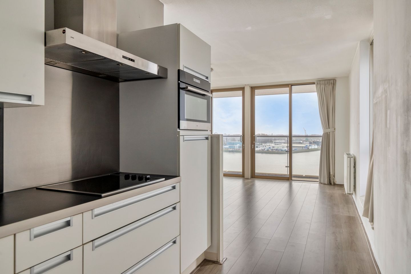 Foto 10 van Loods Holland 61