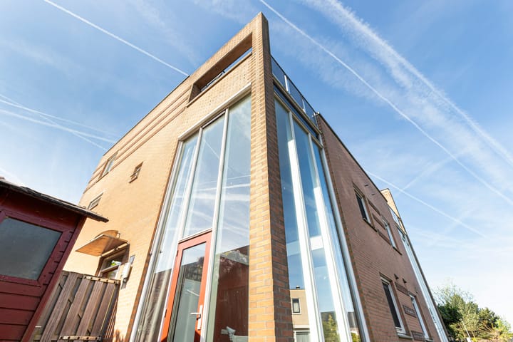 Photo 2 of Calville 101