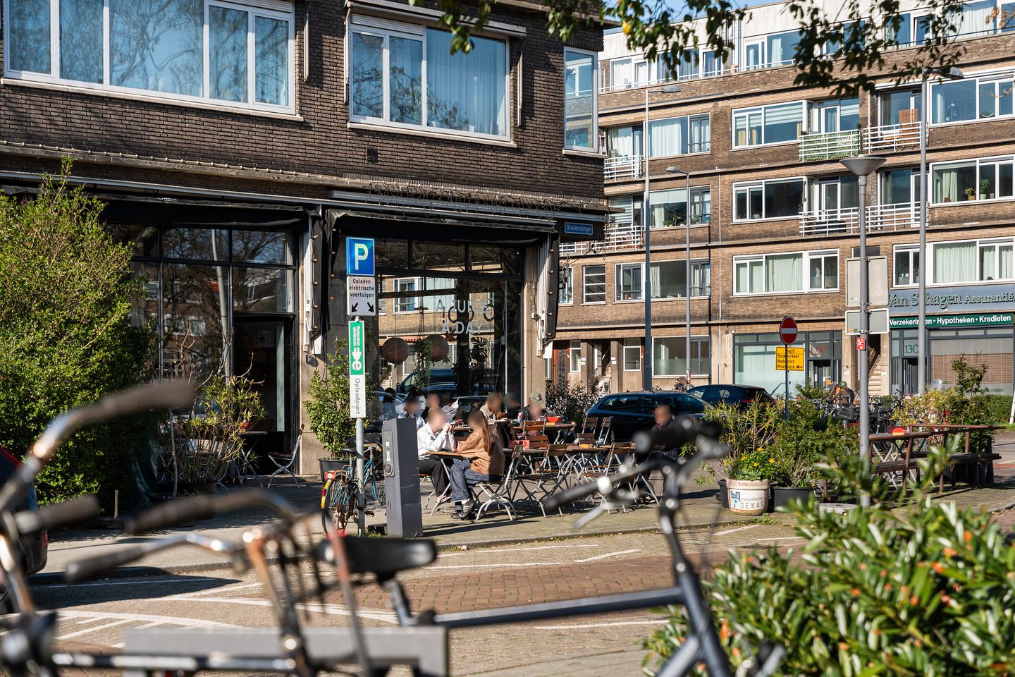 Foto 34 van Van Beuningenstraat 7-01L