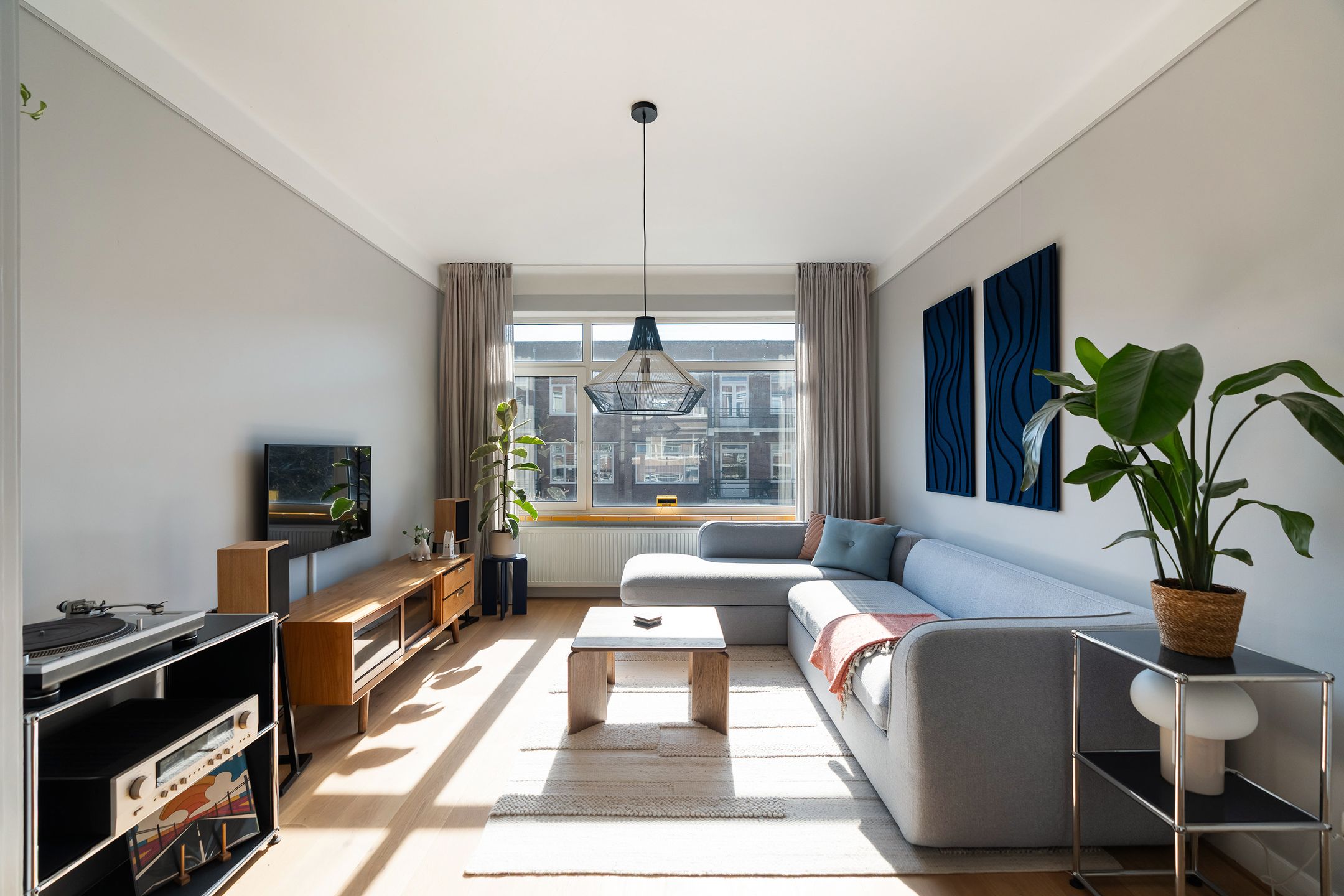 Foto 6 van Van Beuningenstraat 7-01L