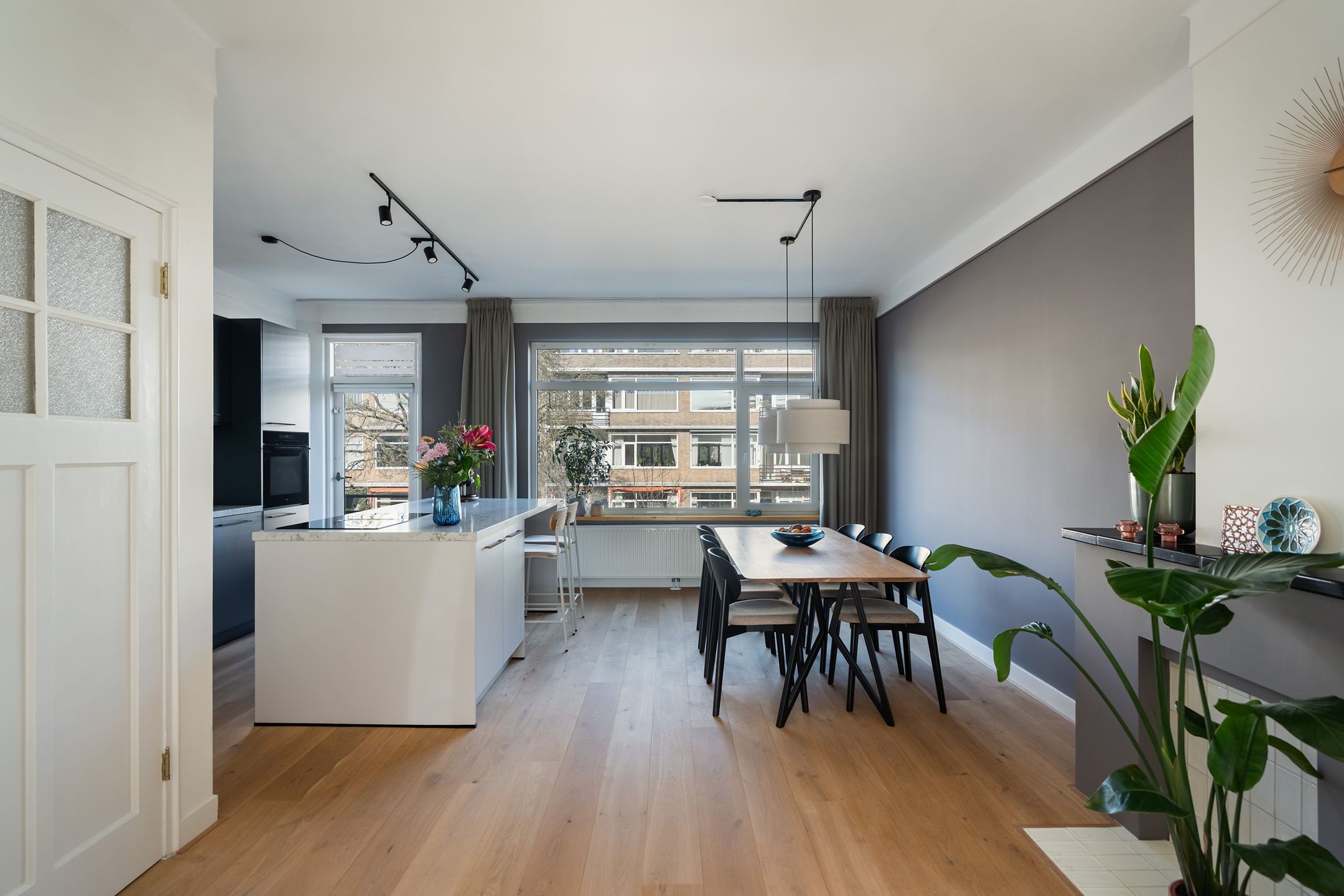 Foto 9 van Van Beuningenstraat 7-01L