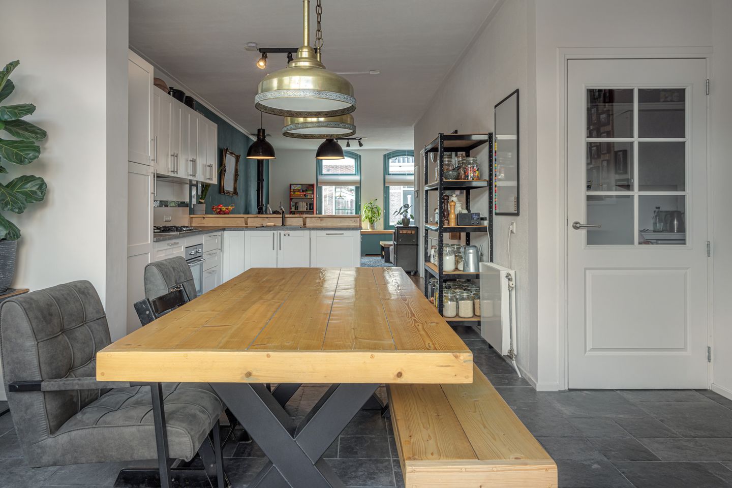 Foto 20 van Voorstraat 9