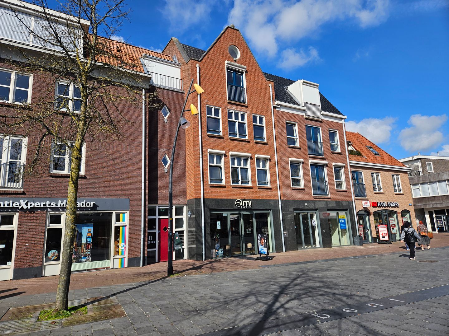 Bekijk foto 1 van Markt 9-e