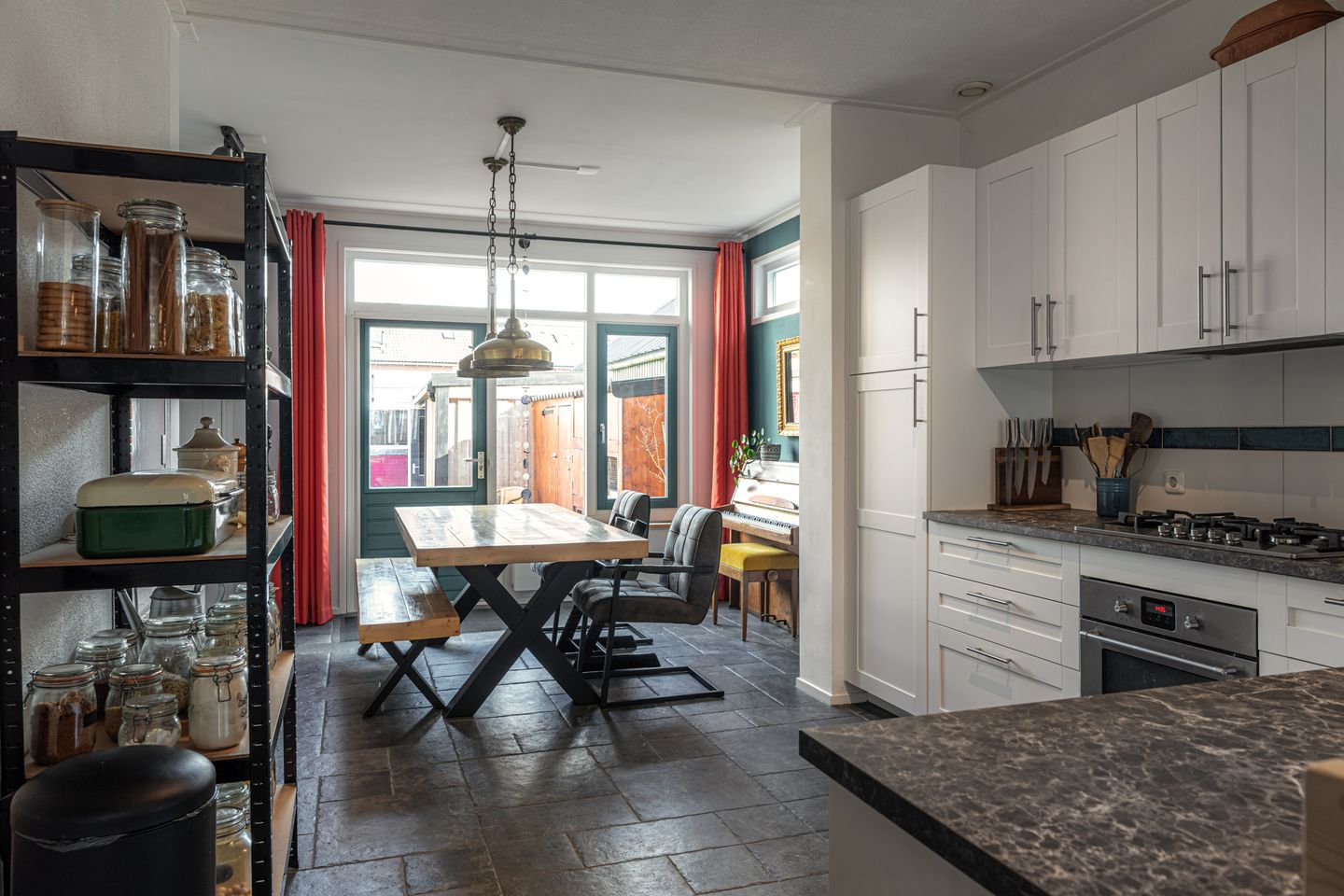 Foto 14 van Voorstraat 9