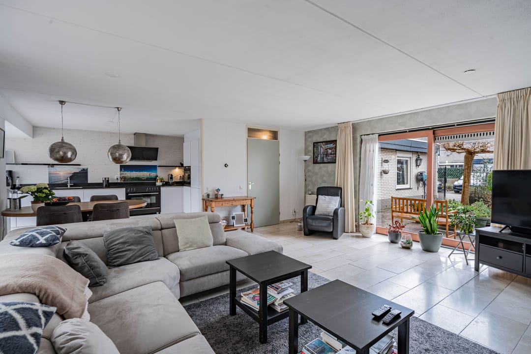 Foto 17 van Esdoornplantsoen 90