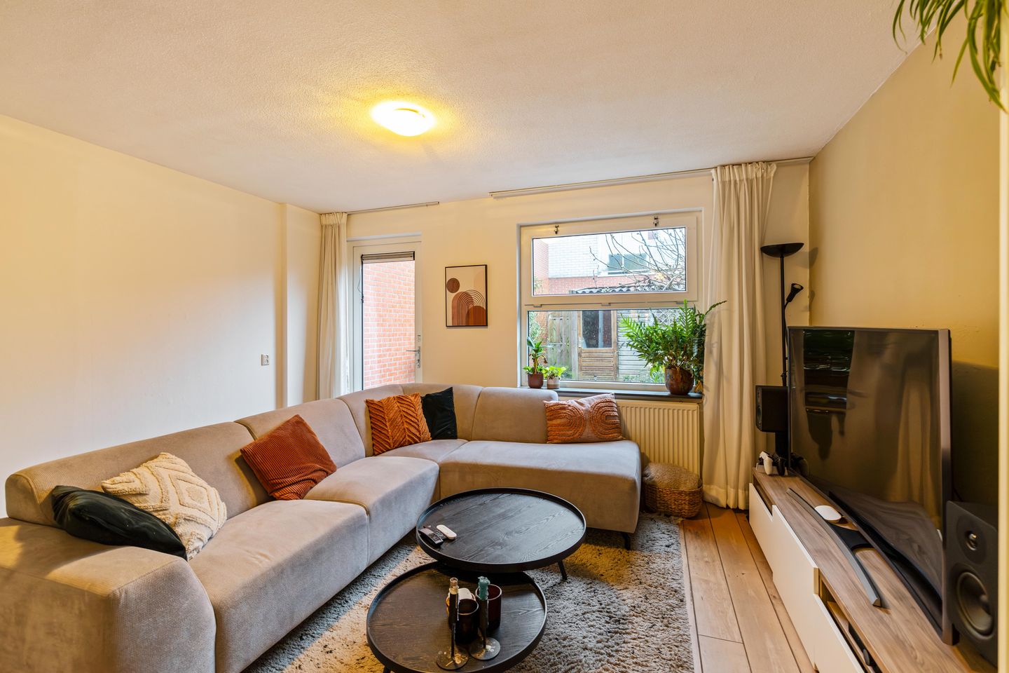 Photo 10 of Arubastraat 22