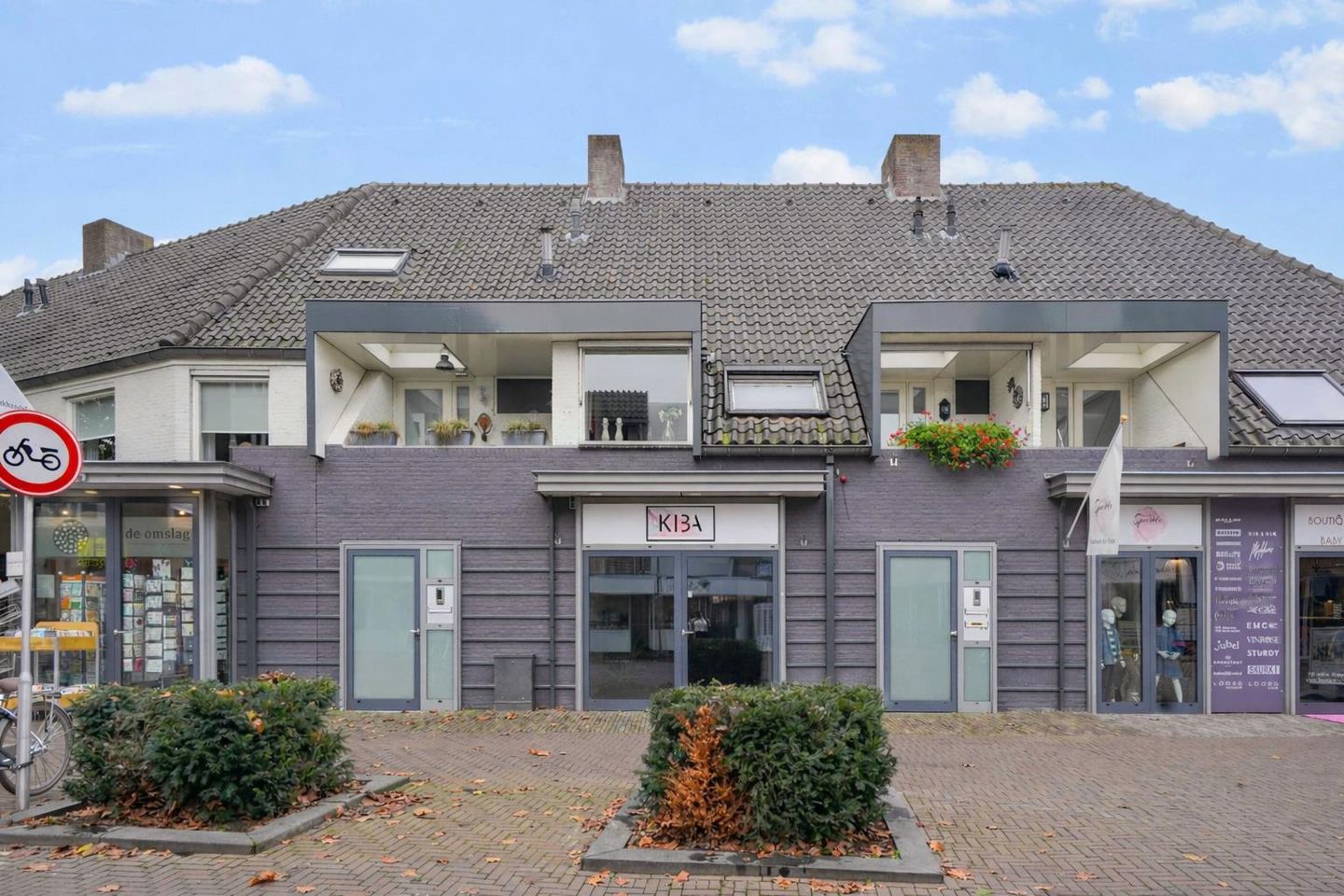 Bekijk foto 2 van De Driesprong 29