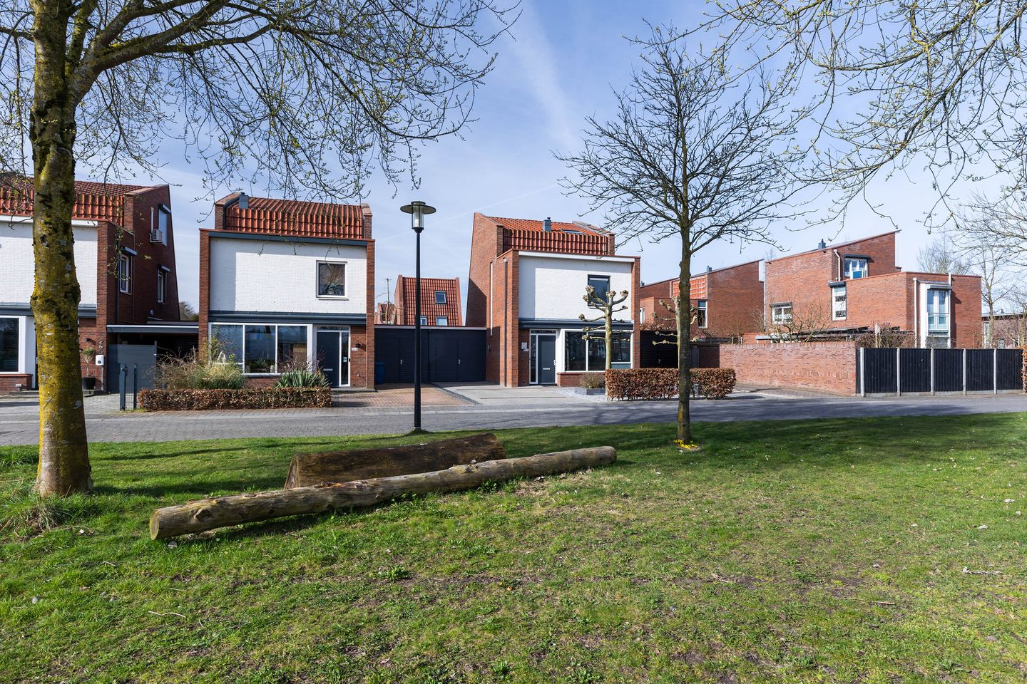 Luxury Move-In Ready Detached Family Home in Osseveld-Oost — 31