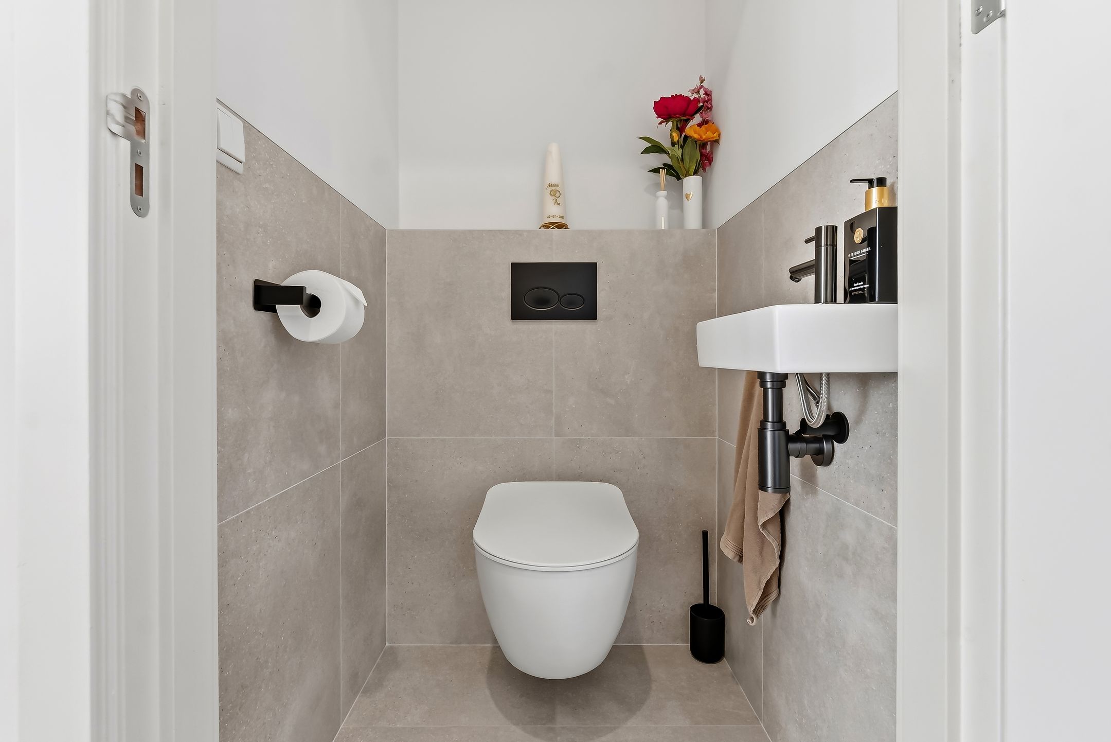 Photo 24 of Goudsbloemlaan 63