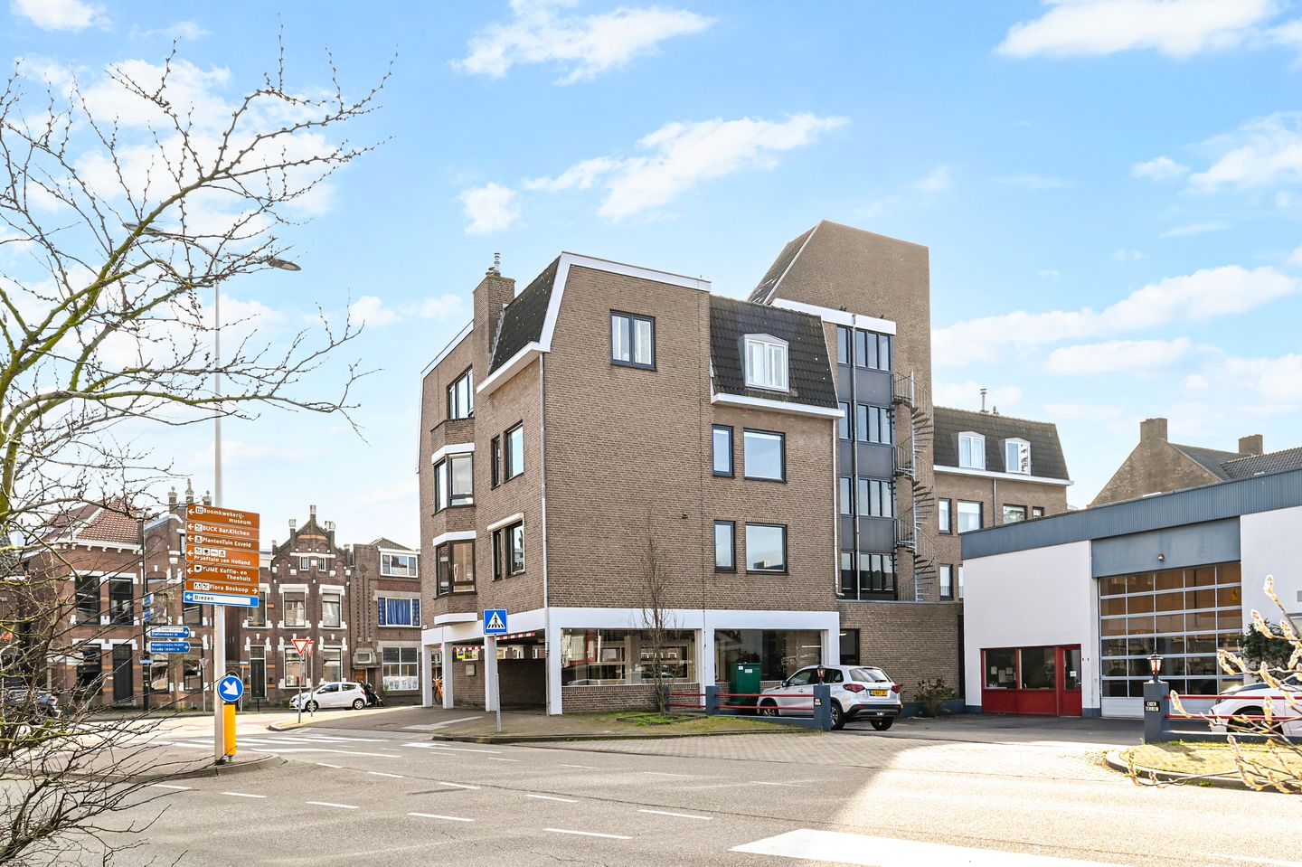 Photo 5 of Plankier 8