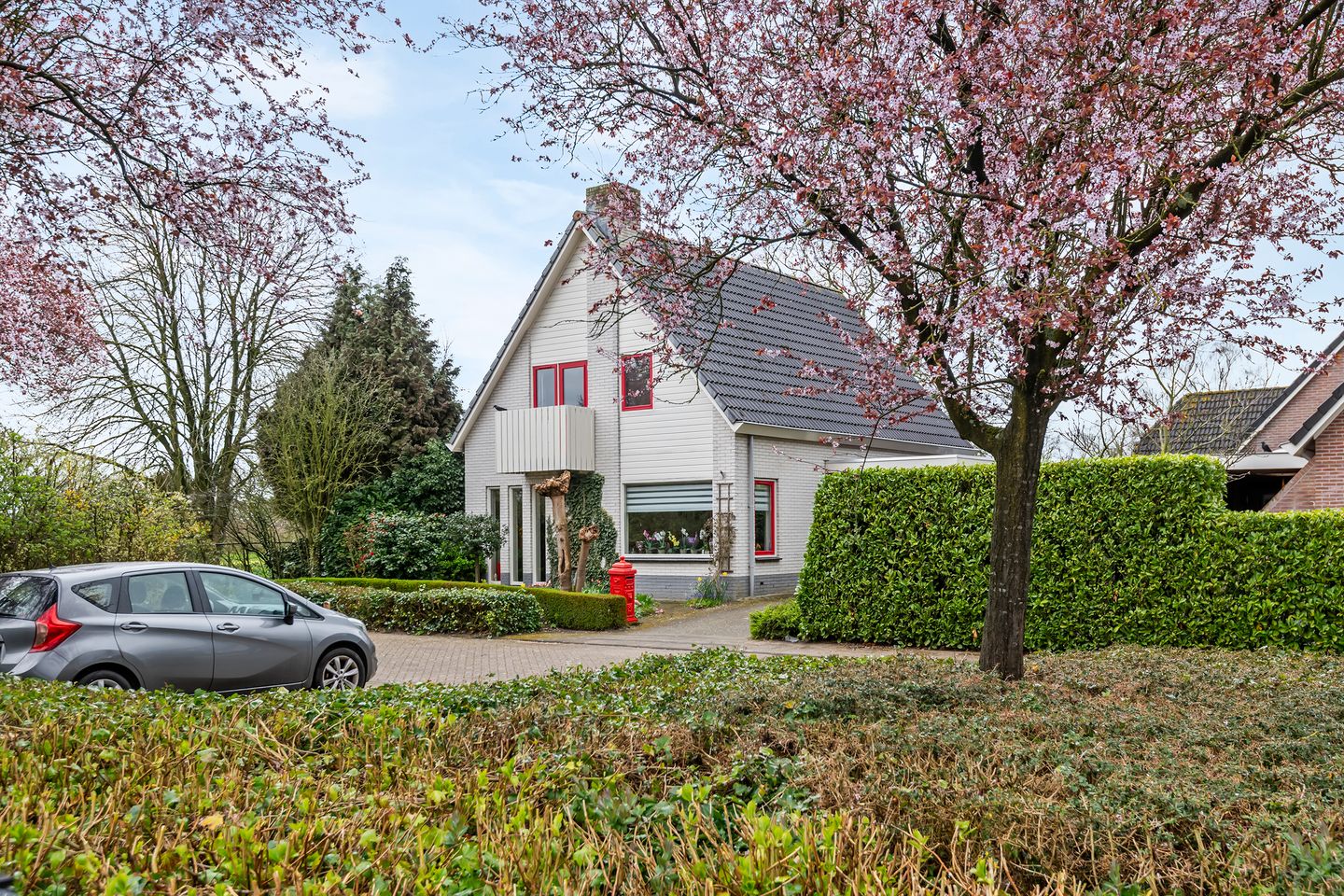 Photo 5 of Kamillekamp 47