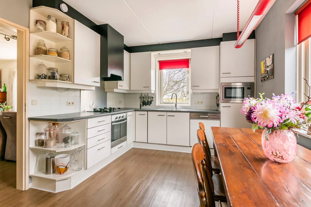 Photo 32 of Kamillekamp 47