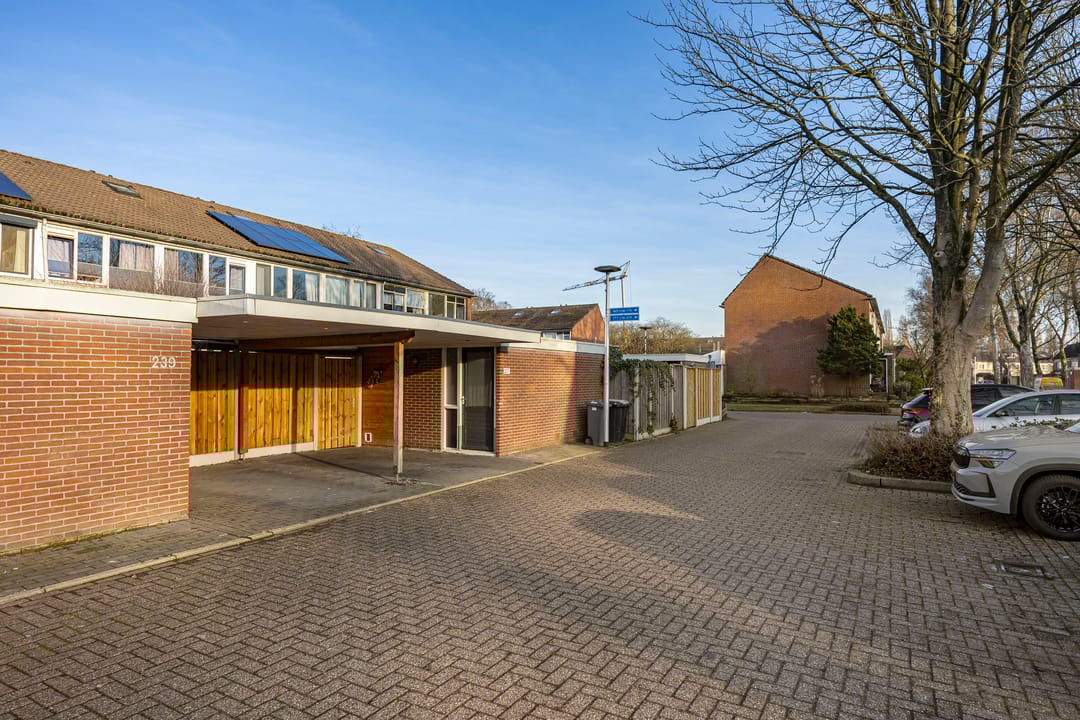 Foto 41 van August Vördingstraat 239