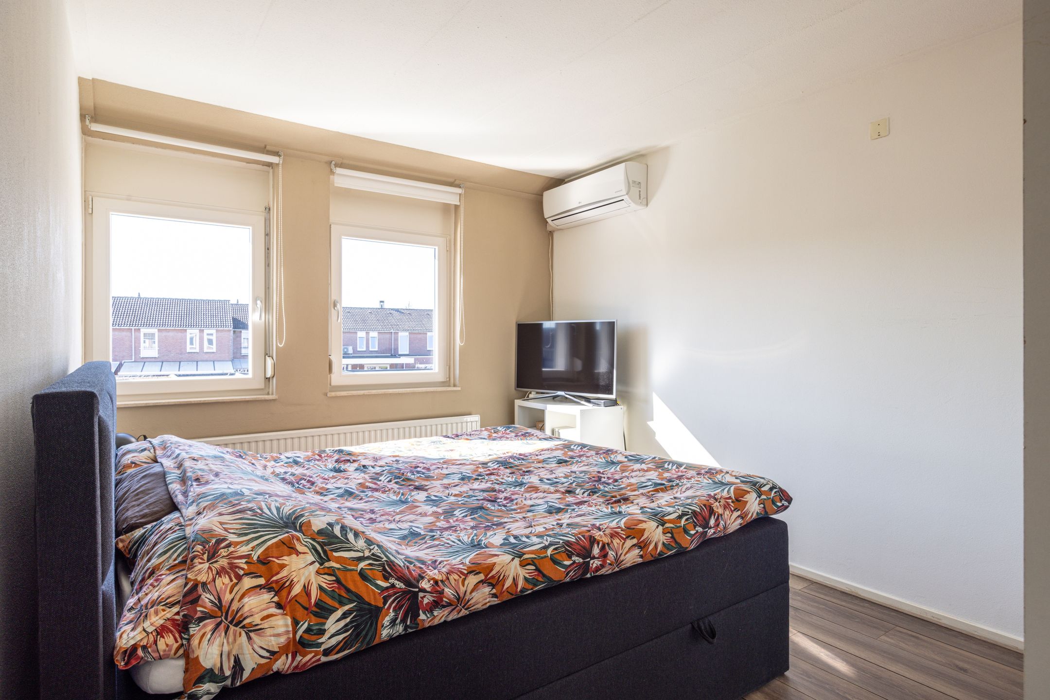 Foto 18 van Burg F.A. Cortenplein 10