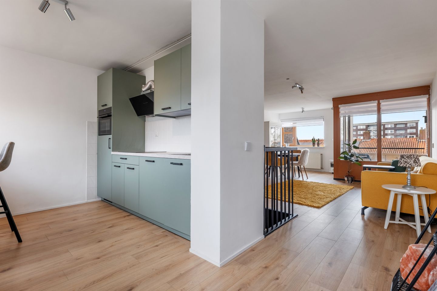 Photo 19 of Azaleastraat 5