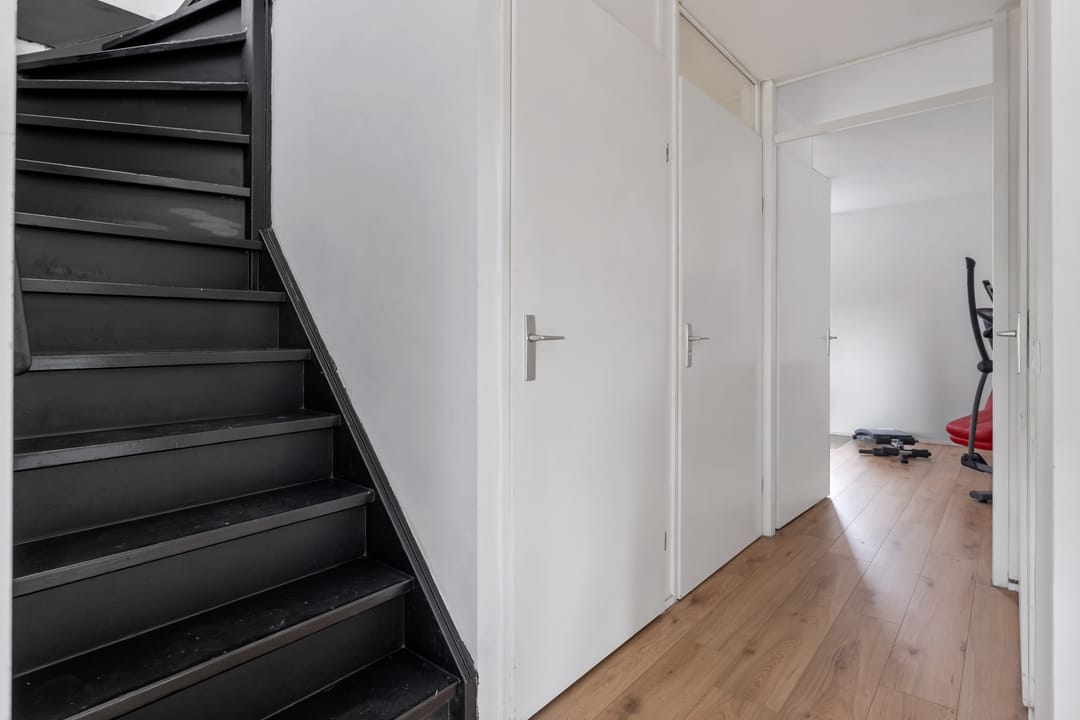 Photo 8 of Azaleastraat 5