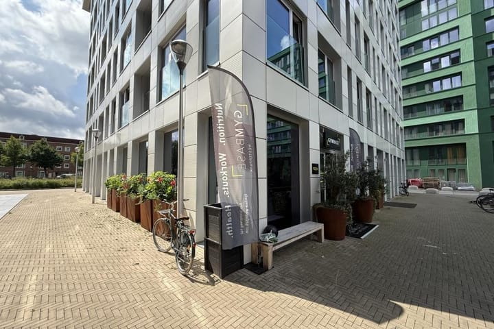 Photo 4 of Haarlemmerweg 1074