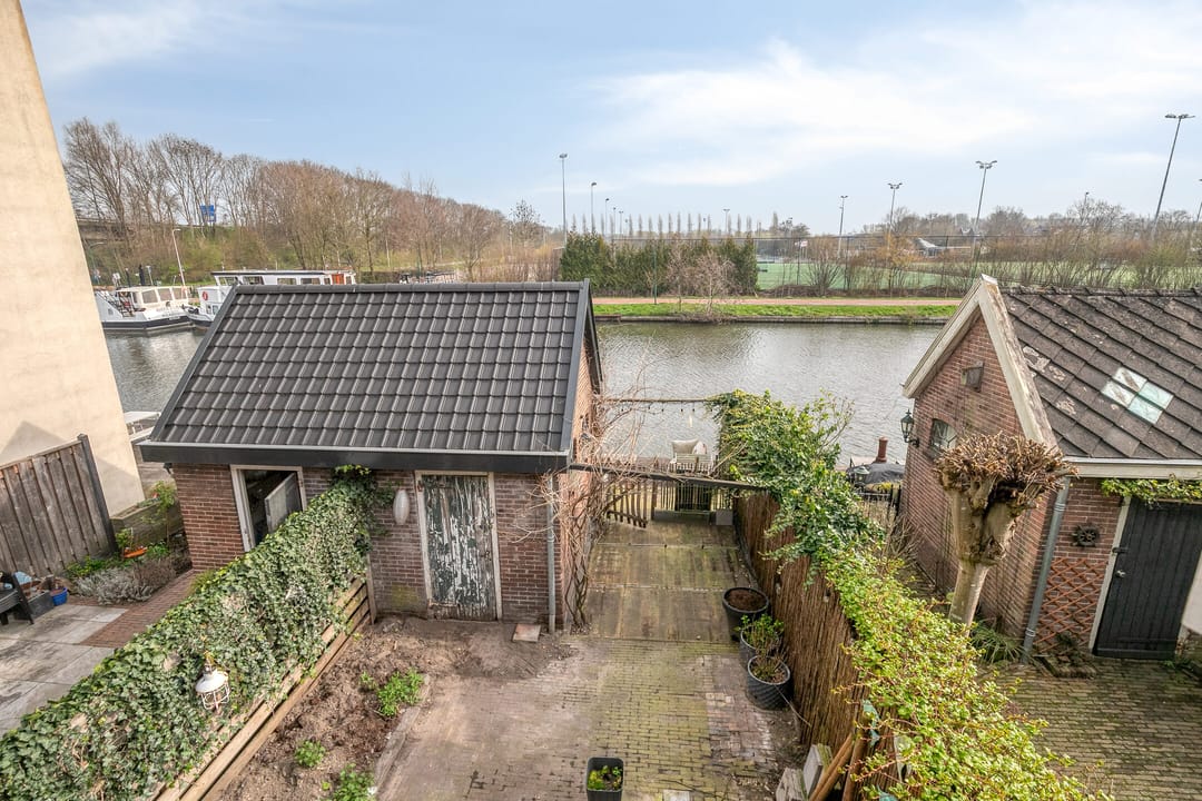 Photo 16 of Straatweg 48