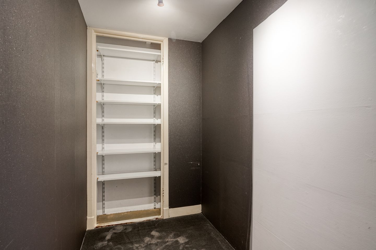 Photo 19 of Straatweg 48