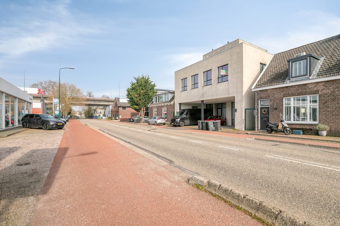 Photo 32 of Straatweg 48