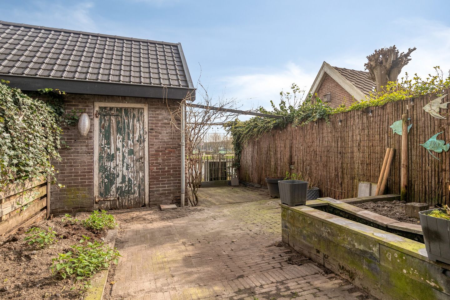 Photo 25 of Straatweg 48