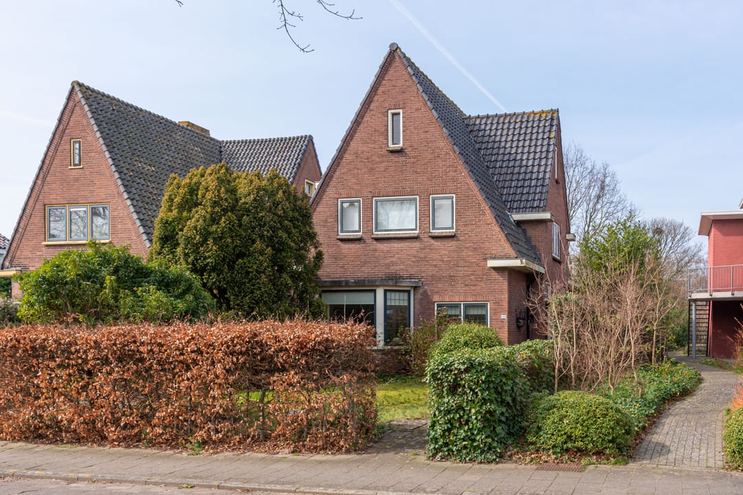 Photo 1 of Kennemerstraatweg 249