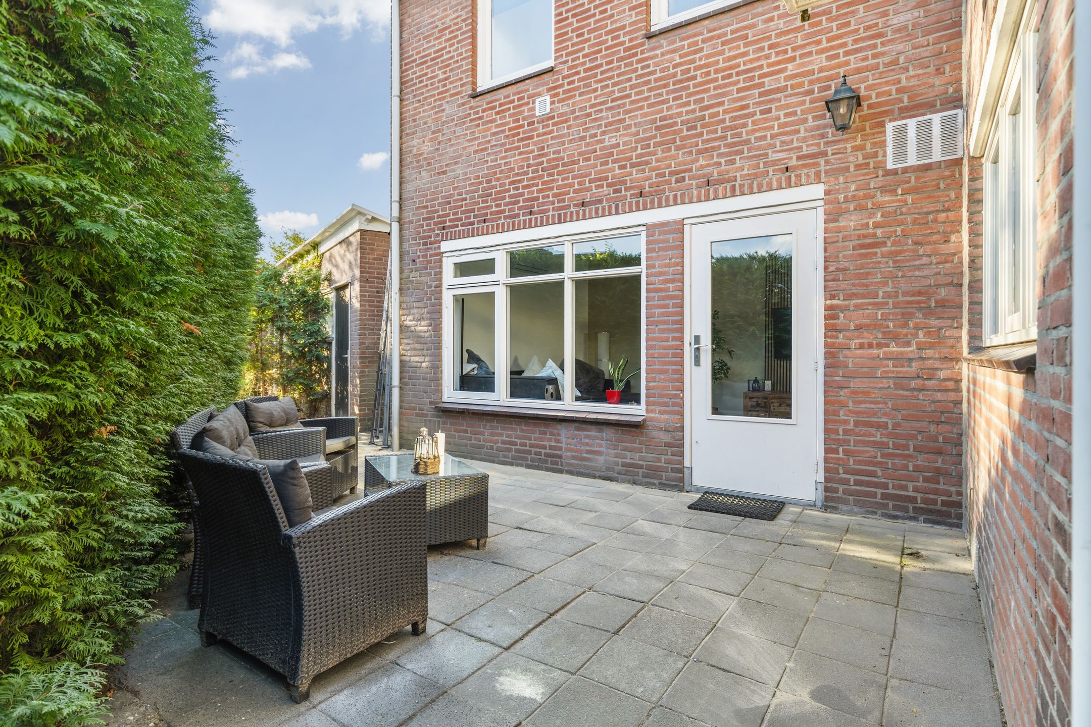 Characterful Corner Home in Charming Ginneken — 69