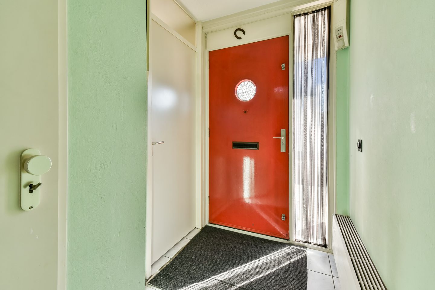 Charming Family Home Near the Vlaardingse Canal — 18
