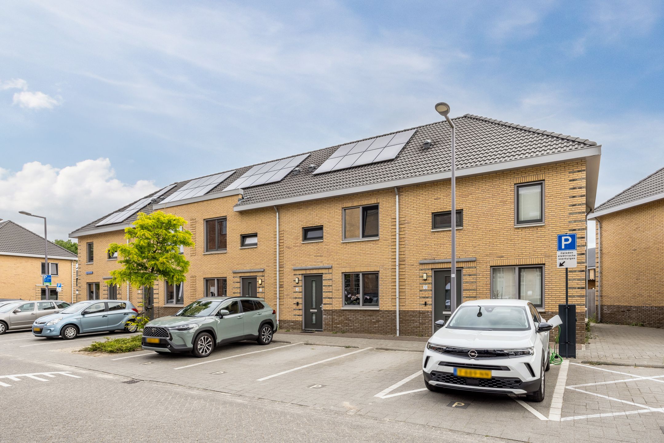 Foto 3 van Dordtsestraatweg 594