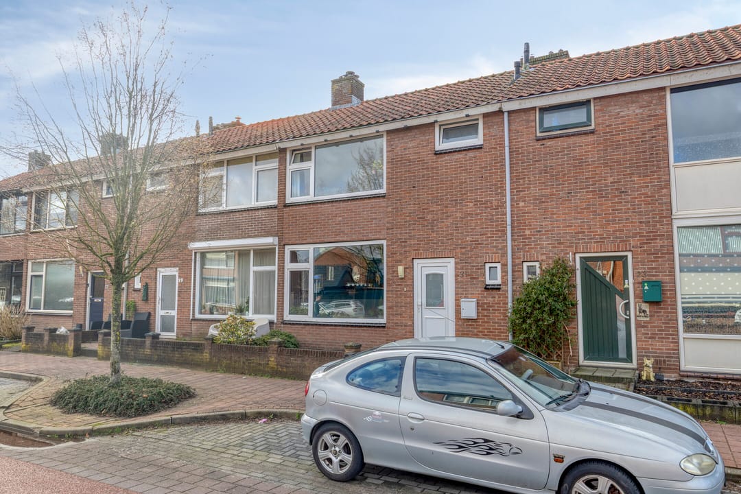 Photo 38 of Lijsterstraat 21
