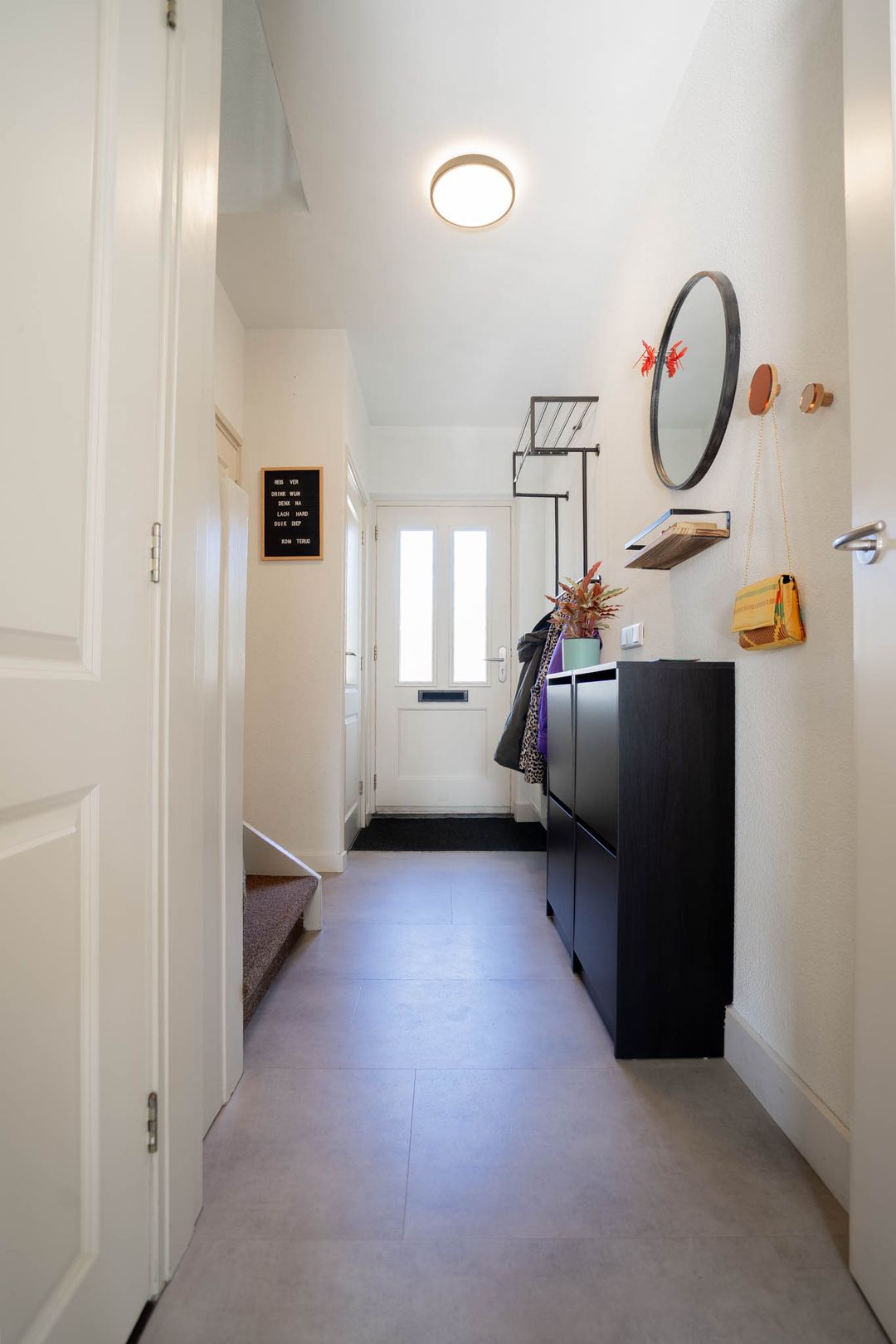 Photo 7 of Willemstraat 2