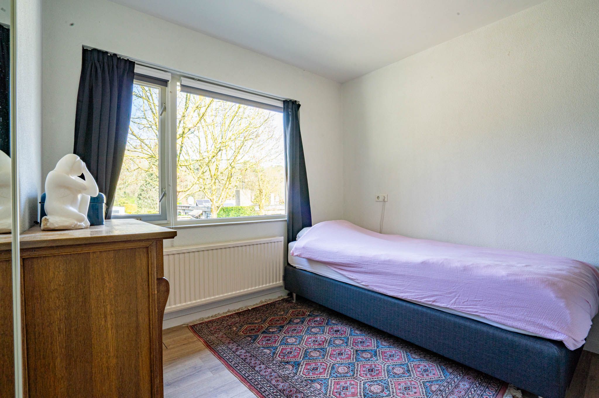 Photo 27 of Willemstraat 2