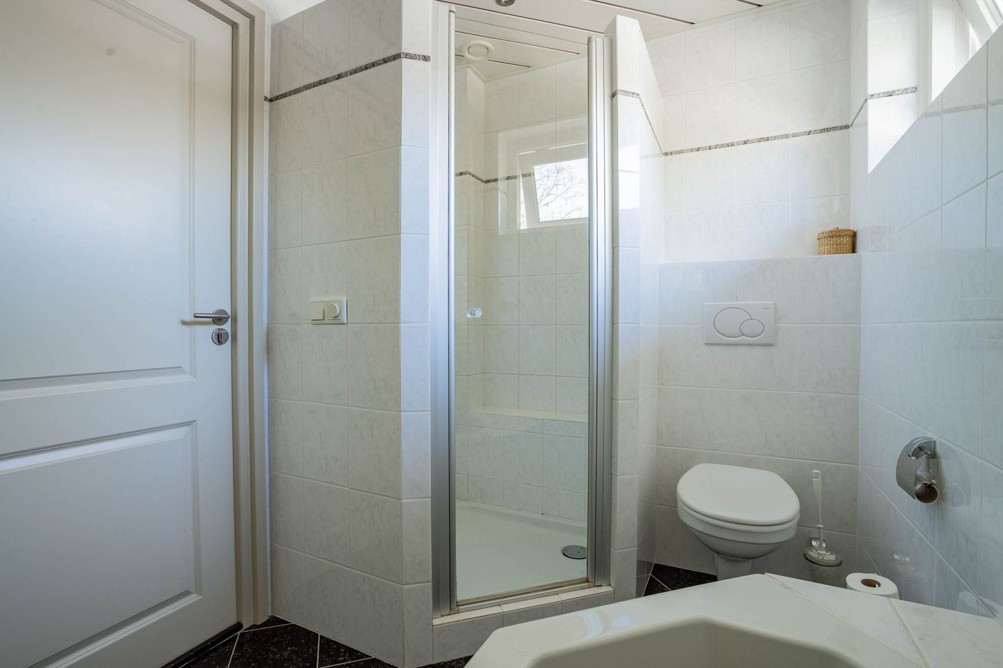 Photo 34 of Willemstraat 2