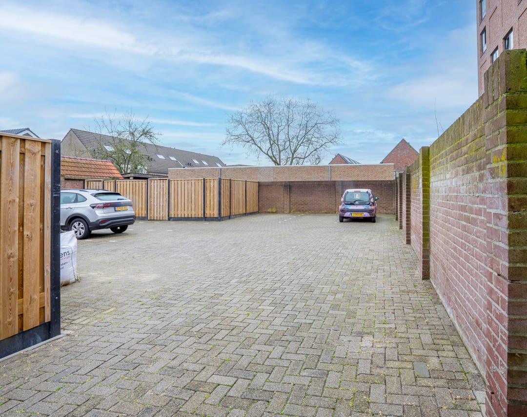 Photo 53 of Bindersestraat 4-C