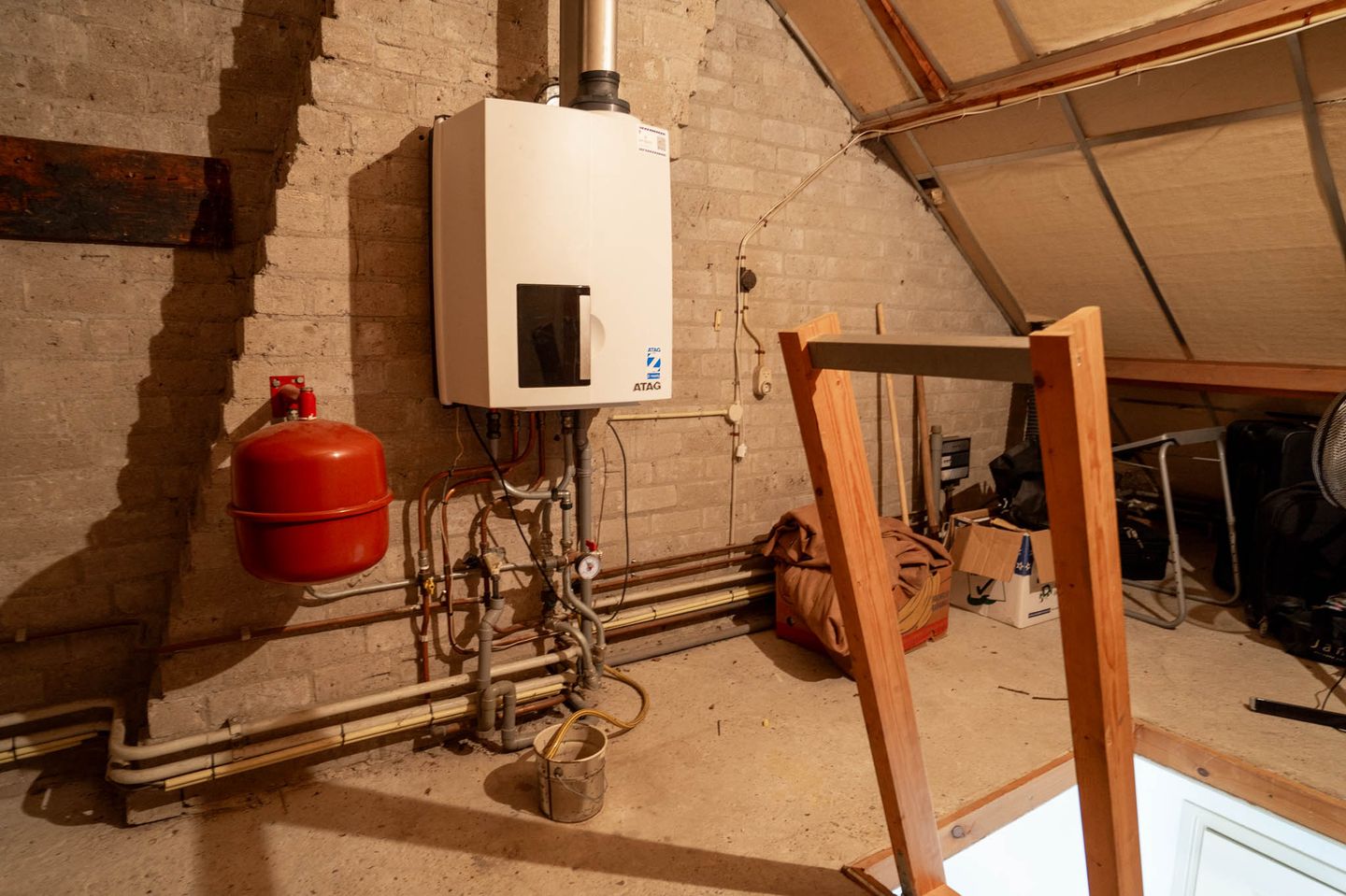 Photo 35 of Willemstraat 2