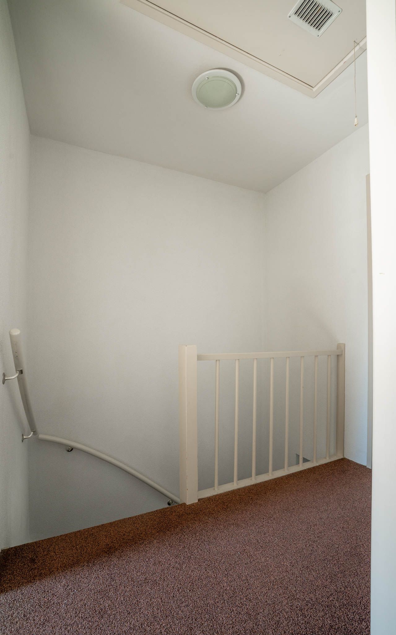 Photo 20 of Willemstraat 2