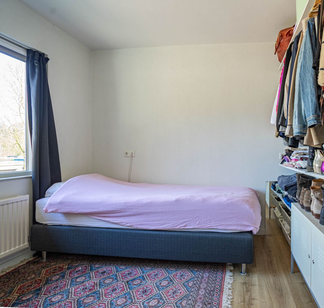 Photo 26 of Willemstraat 2