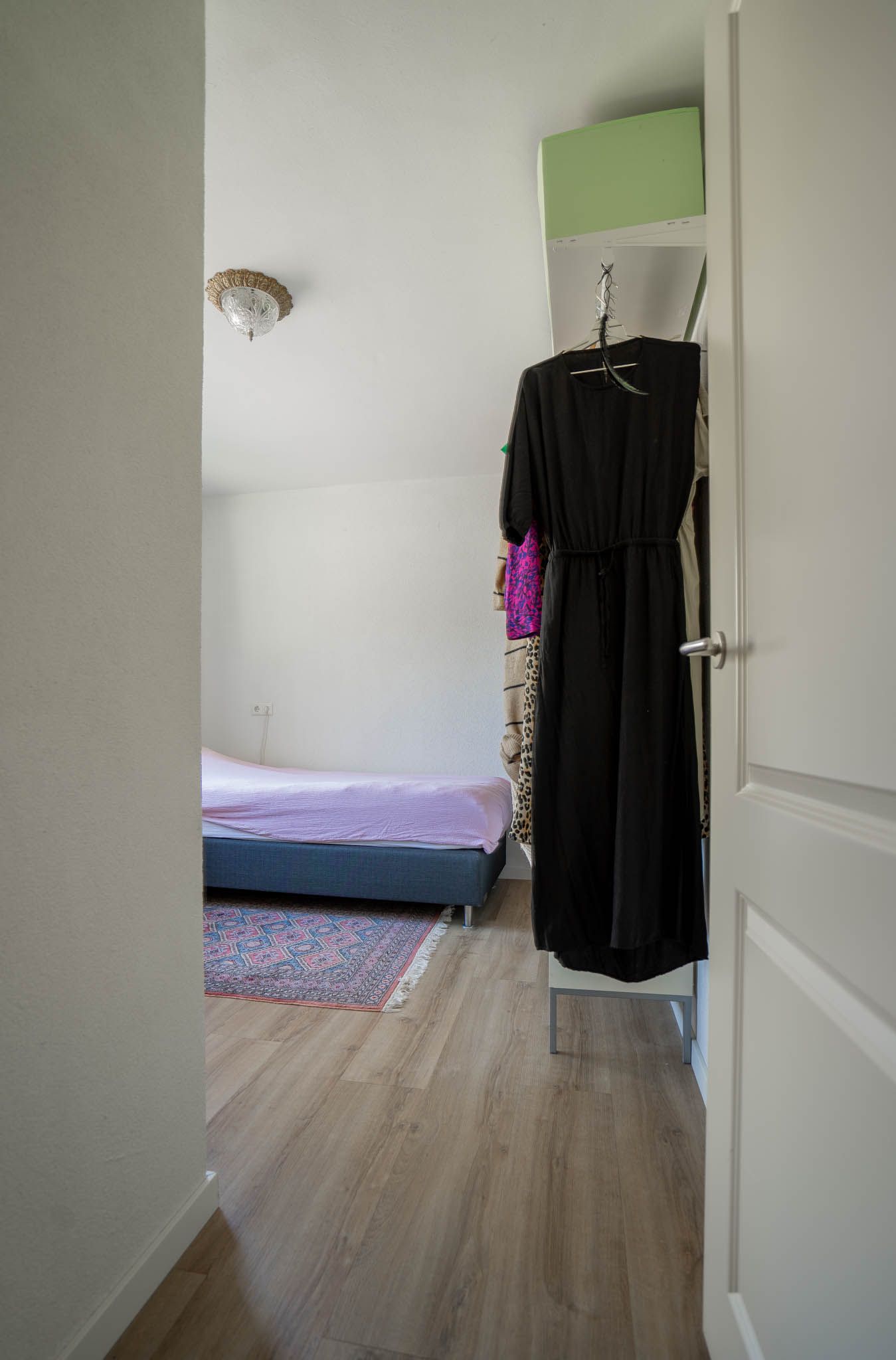 Photo 25 of Willemstraat 2