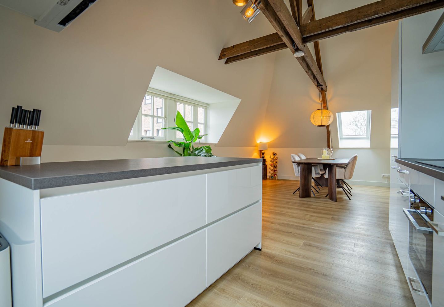 Photo 29 of Bindersestraat 4-C