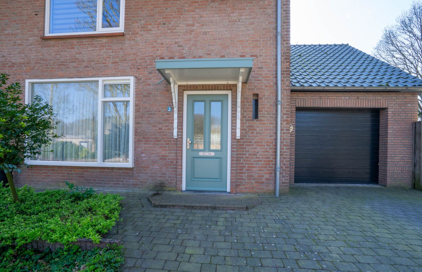 Photo 5 of Willemstraat 2