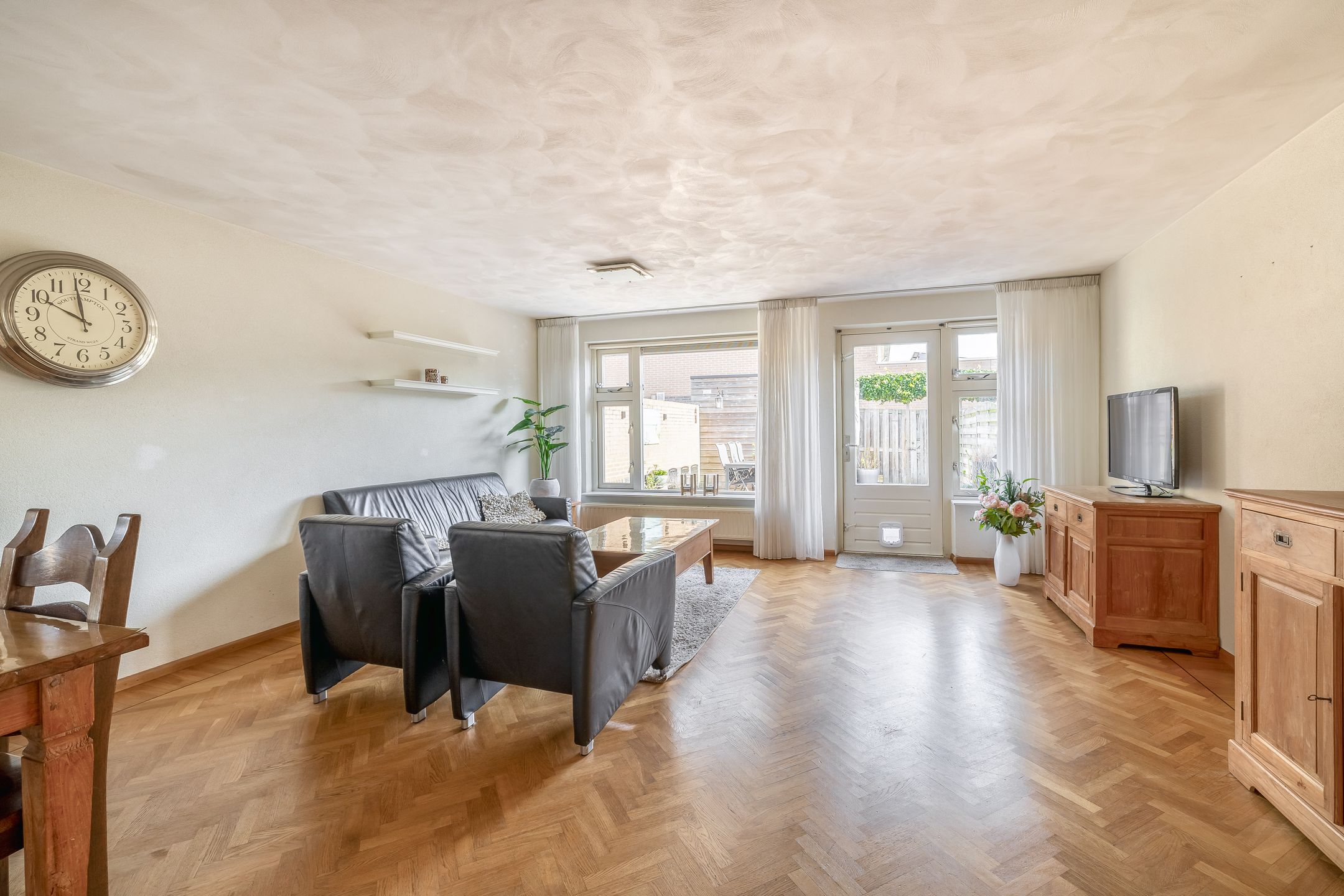 Foto 9 van Ribesstraat 12