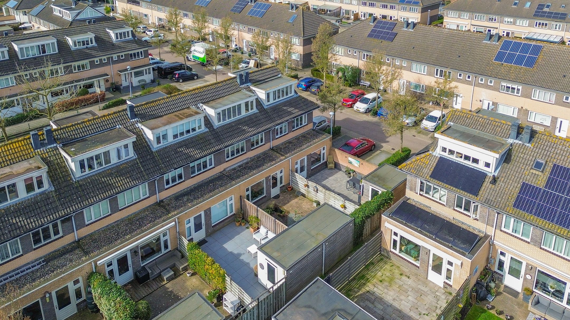 Foto 39 van Ribesstraat 12