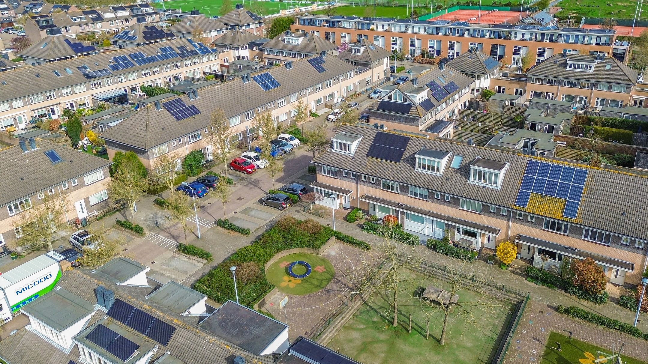 Foto 3 van Ribesstraat 12