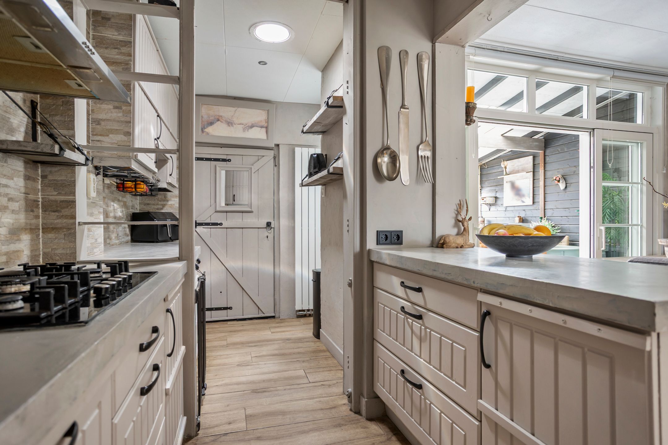 Foto 24 van Ambachtsweg 46