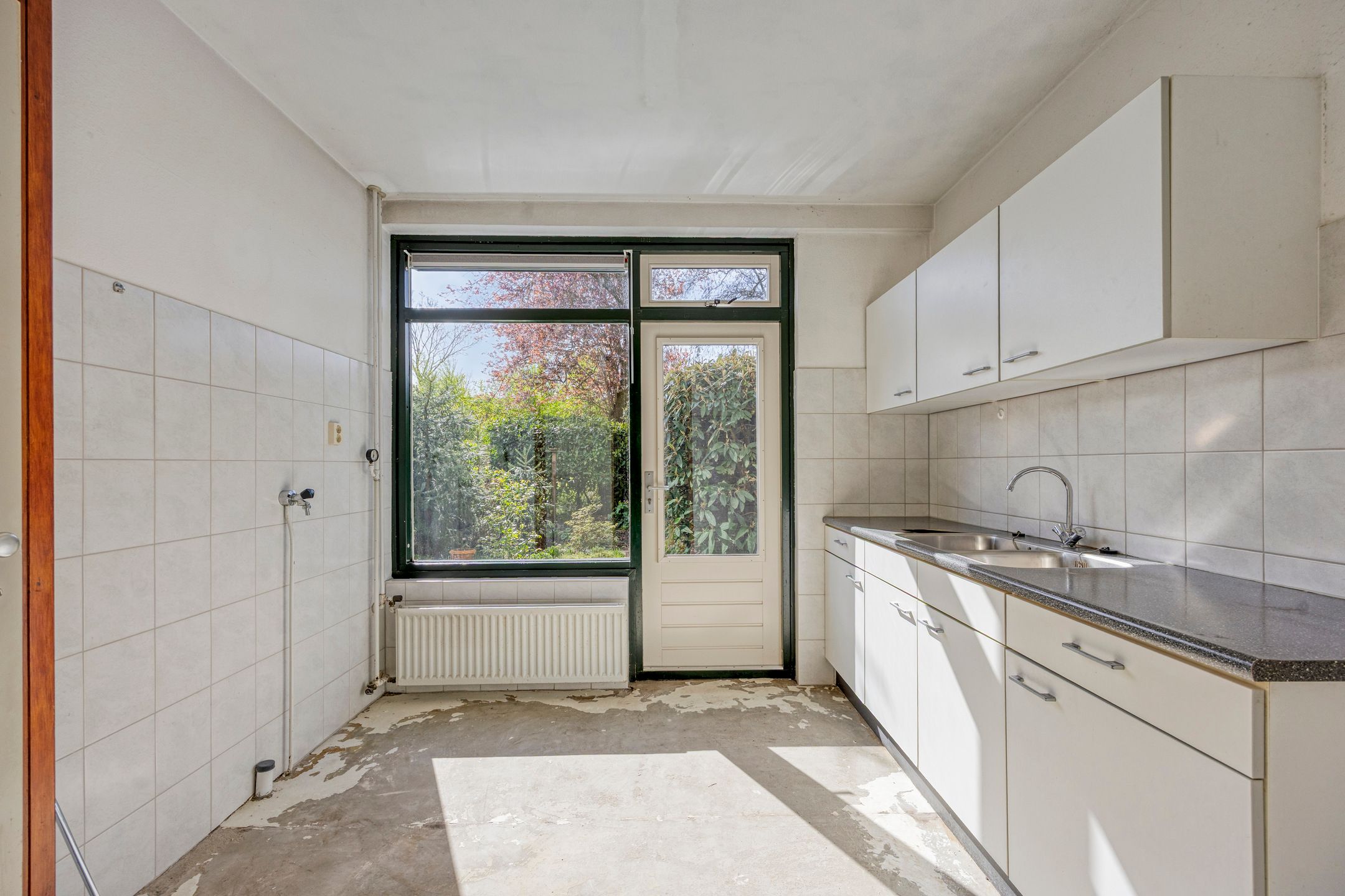 Photo 15 of Bronkhorst 4