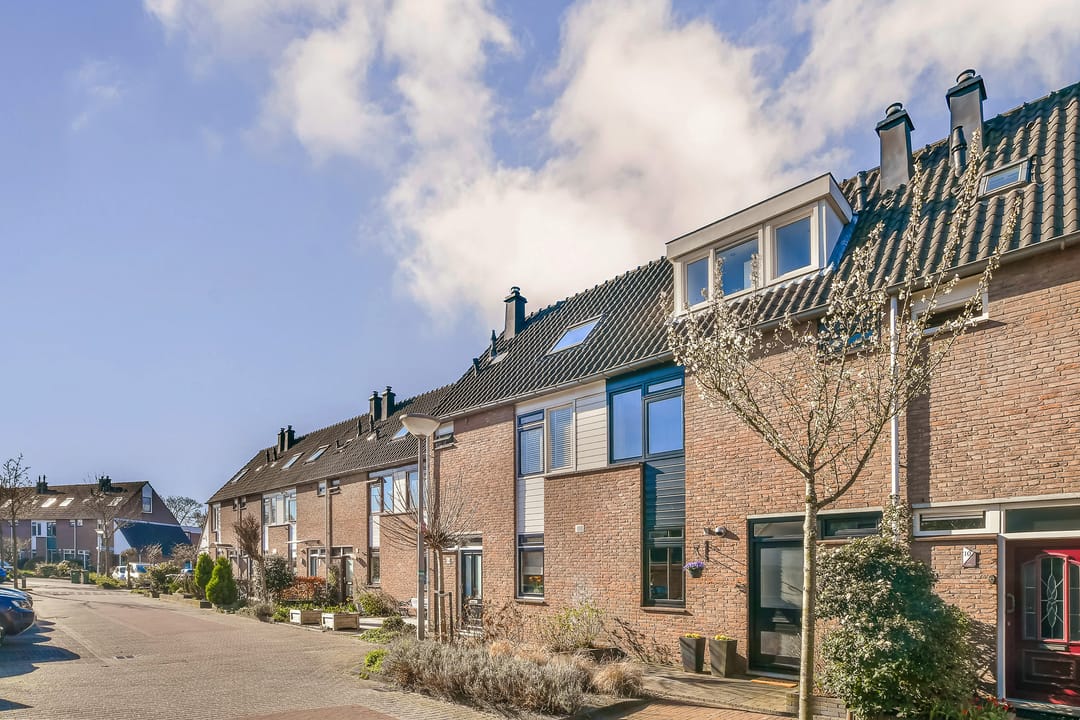 Photo 22 of Schaepmanstraat 12